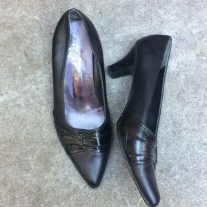 2.5” Women’s Black Heels